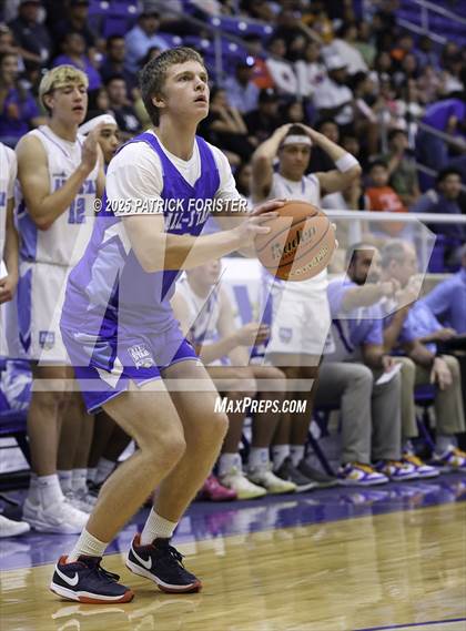 Thumbnail 2 in San Antonio Sports 1A-5A All-Star Game photogallery.