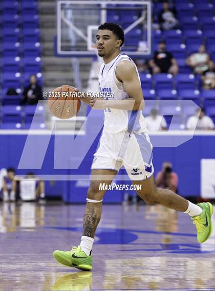 Thumbnail 2 in San Antonio Sports 1A-5A All-Star Game photogallery.