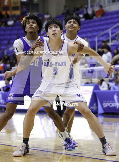 Thumbnail 3 in San Antonio Sports 1A-5A All-Star Game photogallery.