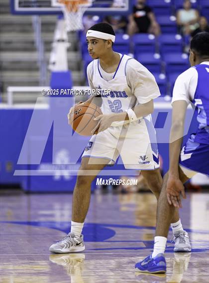 Thumbnail 3 in San Antonio Sports 1A-5A All-Star Game photogallery.