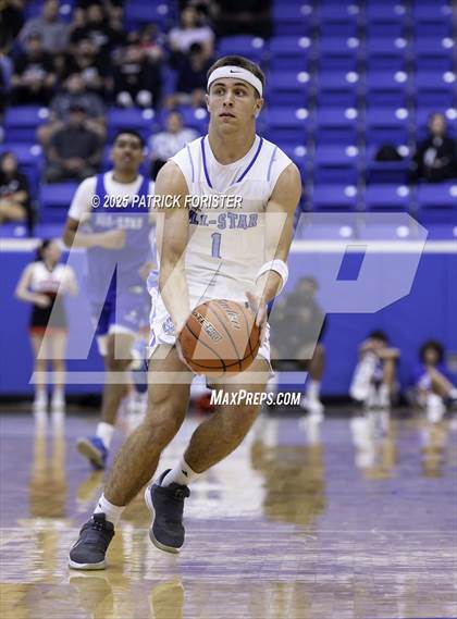 Thumbnail 1 in San Antonio Sports 1A-5A All-Star Game photogallery.