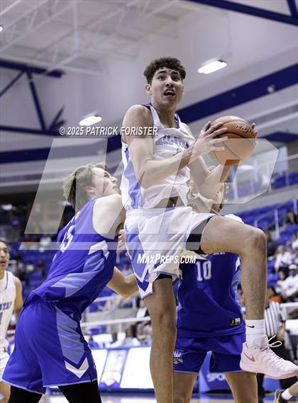 Thumbnail 2 in San Antonio Sports 1A-5A All-Star Game photogallery.