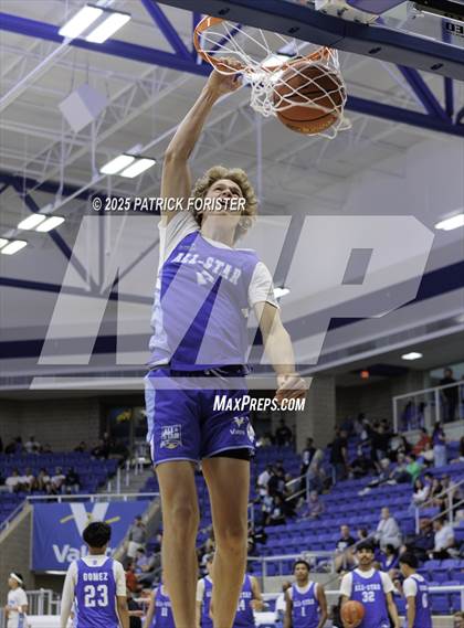 Thumbnail 1 in San Antonio Sports 1A-5A All-Star Game photogallery.