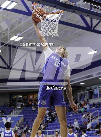 Thumbnail 2 in San Antonio Sports 1A-5A All-Star Game photogallery.
