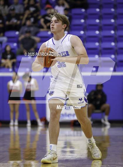Thumbnail 2 in San Antonio Sports 1A-5A All-Star Game photogallery.