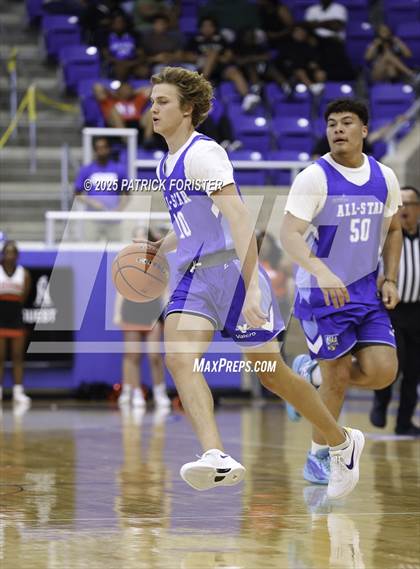 Thumbnail 2 in San Antonio Sports 1A-5A All-Star Game photogallery.