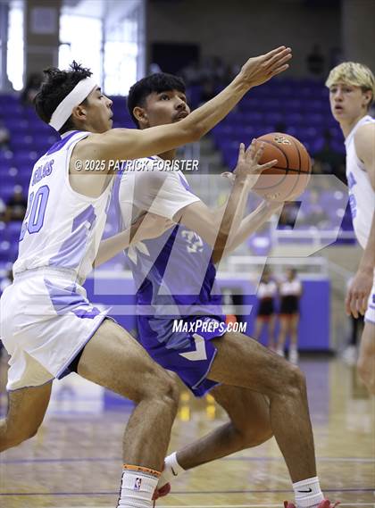 Thumbnail 2 in San Antonio Sports 1A-5A All-Star Game photogallery.