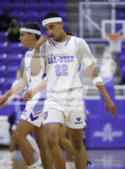 Thumbnail 2 in San Antonio Sports 1A-5A All-Star Game photogallery.