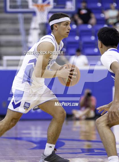 Thumbnail 1 in San Antonio Sports 1A-5A All-Star Game photogallery.