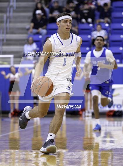 Thumbnail 2 in San Antonio Sports 1A-5A All-Star Game photogallery.