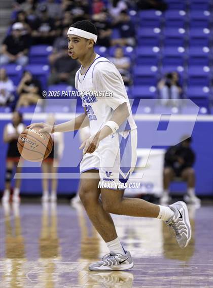 Thumbnail 2 in San Antonio Sports 1A-5A All-Star Game photogallery.