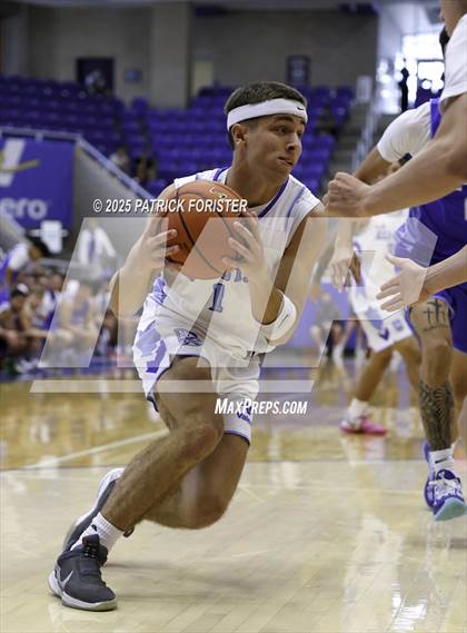 Thumbnail 2 in San Antonio Sports 1A-5A All-Star Game photogallery.