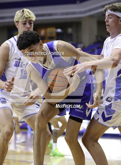 Thumbnail 2 in San Antonio Sports 1A-5A All-Star Game photogallery.