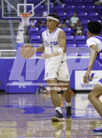 Thumbnail 2 in San Antonio Sports 1A-5A All-Star Game photogallery.