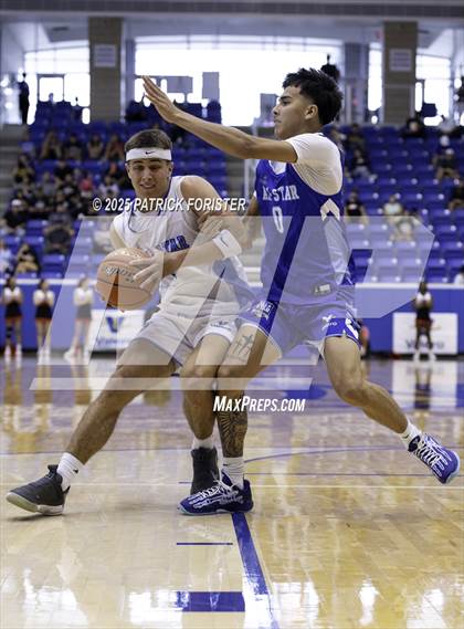 Thumbnail 2 in San Antonio Sports 1A-5A All-Star Game photogallery.