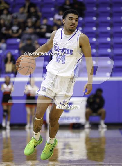 Thumbnail 1 in San Antonio Sports 1A-5A All-Star Game photogallery.