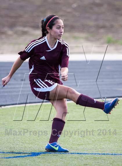 Thumbnail 2 in Ennis vs Mesquite (Forney Lady Rabbit Invitational) photogallery.