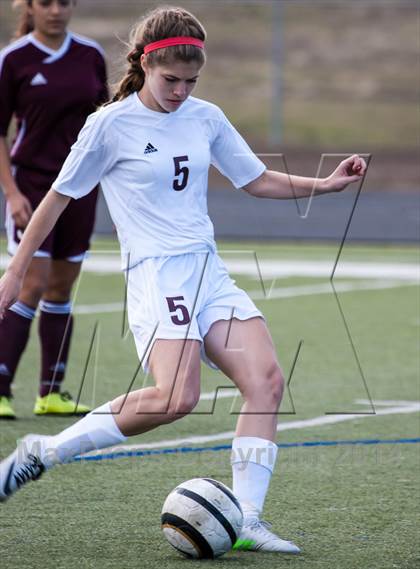 Thumbnail 2 in Ennis vs Mesquite (Forney Lady Rabbit Invitational) photogallery.