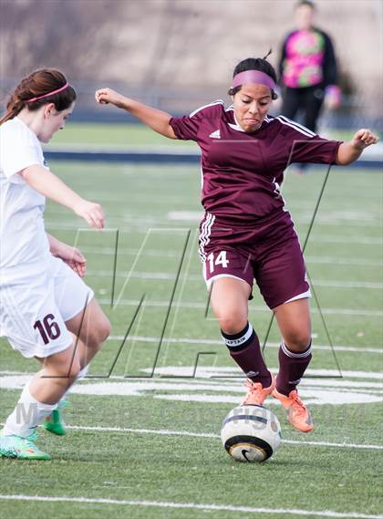 Thumbnail 3 in Ennis vs Mesquite (Forney Lady Rabbit Invitational) photogallery.