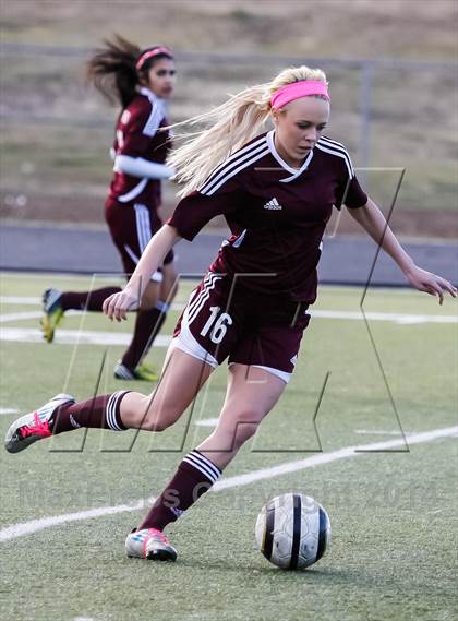 Thumbnail 3 in Ennis vs Mesquite (Forney Lady Rabbit Invitational) photogallery.