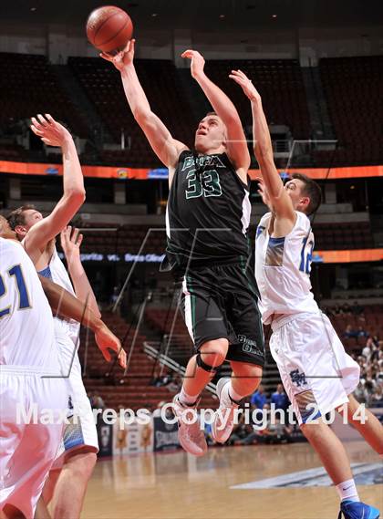 Thumbnail 2 in Santa Margarita vs. Brea Olinda (CIF SS 3AA Final) photogallery.