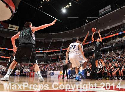 Thumbnail 2 in Santa Margarita vs. Brea Olinda (CIF SS 3AA Final) photogallery.