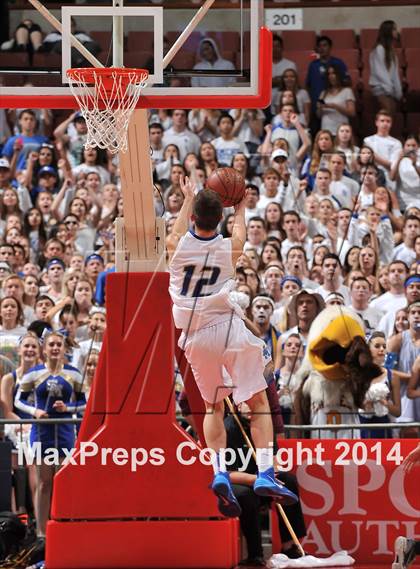 Thumbnail 3 in Santa Margarita vs. Brea Olinda (CIF SS 3AA Final) photogallery.