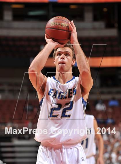 Thumbnail 1 in Santa Margarita vs. Brea Olinda (CIF SS 3AA Final) photogallery.
