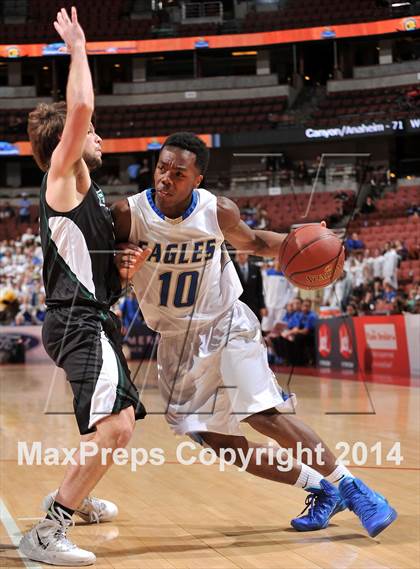 Thumbnail 3 in Santa Margarita vs. Brea Olinda (CIF SS 3AA Final) photogallery.