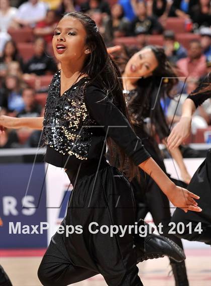 Thumbnail 2 in Santa Margarita vs. Brea Olinda (CIF SS 3AA Final) photogallery.