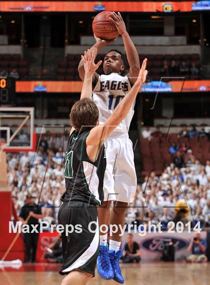 Thumbnail 2 in Santa Margarita vs. Brea Olinda (CIF SS 3AA Final) photogallery.