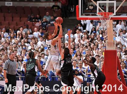 Thumbnail 1 in Santa Margarita vs. Brea Olinda (CIF SS 3AA Final) photogallery.