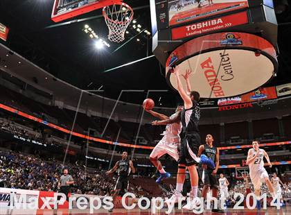 Thumbnail 1 in Santa Margarita vs. Brea Olinda (CIF SS 3AA Final) photogallery.