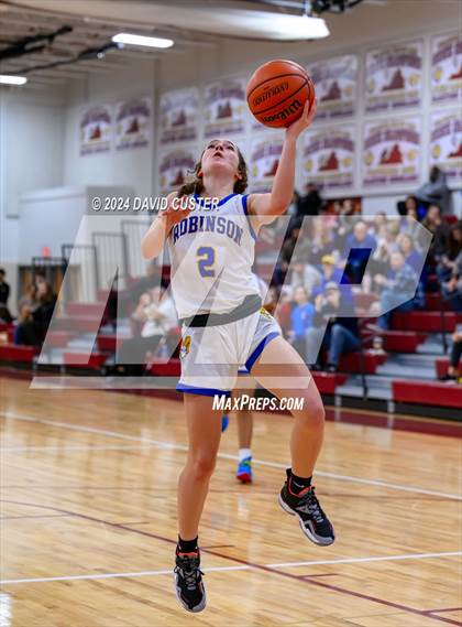 Thumbnail 1 in Robinson vs. St. Stephen's & St. Agnes (Cougar Holiday Classic) photogallery.