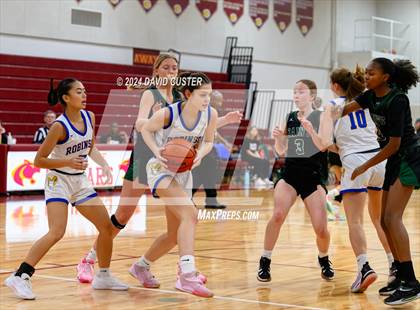 Thumbnail 2 in Robinson vs. St. Stephen's & St. Agnes (Cougar Holiday Classic) photogallery.