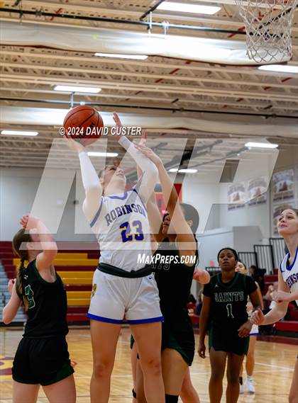 Thumbnail 1 in Robinson vs. St. Stephen's & St. Agnes (Cougar Holiday Classic) photogallery.