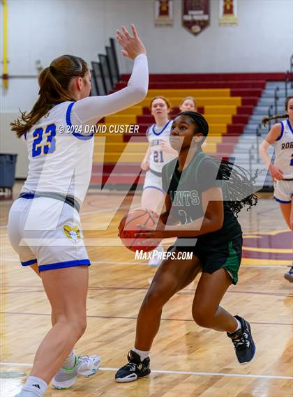 Thumbnail 2 in Robinson vs. St. Stephen's & St. Agnes (Cougar Holiday Classic) photogallery.