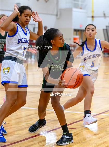 Thumbnail 1 in Robinson vs. St. Stephen's & St. Agnes (Cougar Holiday Classic) photogallery.