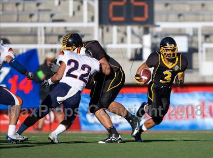 Thumbnail 1 in Cottonwood vs. Timpview (Utah 4A State Final) photogallery.