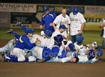 Thumbnail 2 in Archbishop Mitty vs. Junipero Serra (CIF CCS D1 Final) photogallery.