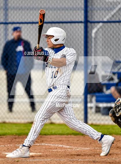Thumbnail 1 in El Rancho @ Charter Oak photogallery.