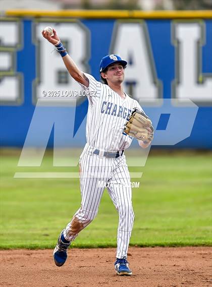 Thumbnail 2 in El Rancho @ Charter Oak photogallery.