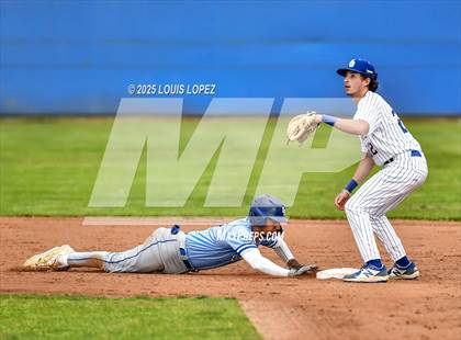 Thumbnail 1 in El Rancho @ Charter Oak photogallery.