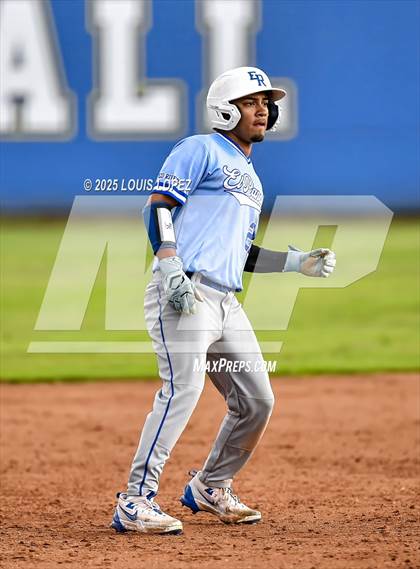 Thumbnail 3 in El Rancho @ Charter Oak photogallery.