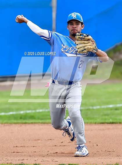 Thumbnail 3 in El Rancho @ Charter Oak photogallery.