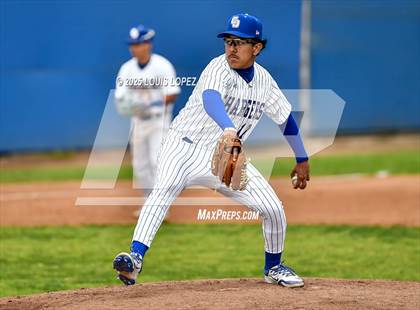 Thumbnail 1 in El Rancho @ Charter Oak photogallery.