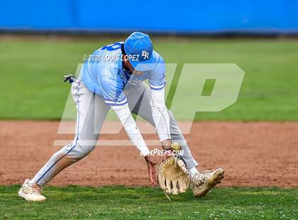Thumbnail 2 in El Rancho @ Charter Oak photogallery.
