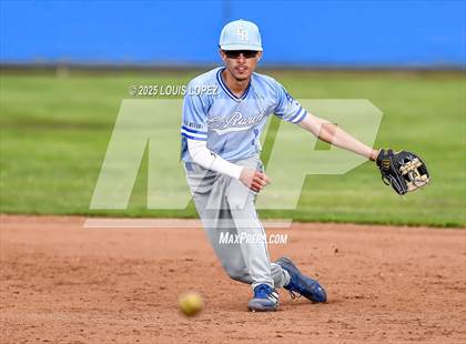 Thumbnail 3 in El Rancho @ Charter Oak photogallery.