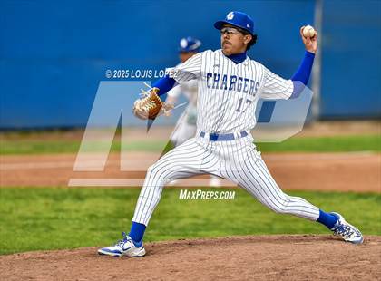 Thumbnail 3 in El Rancho @ Charter Oak photogallery.