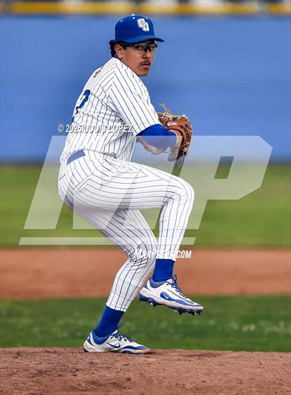 Thumbnail 2 in El Rancho @ Charter Oak photogallery.